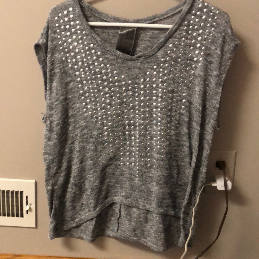 Grey sleeveless sweater